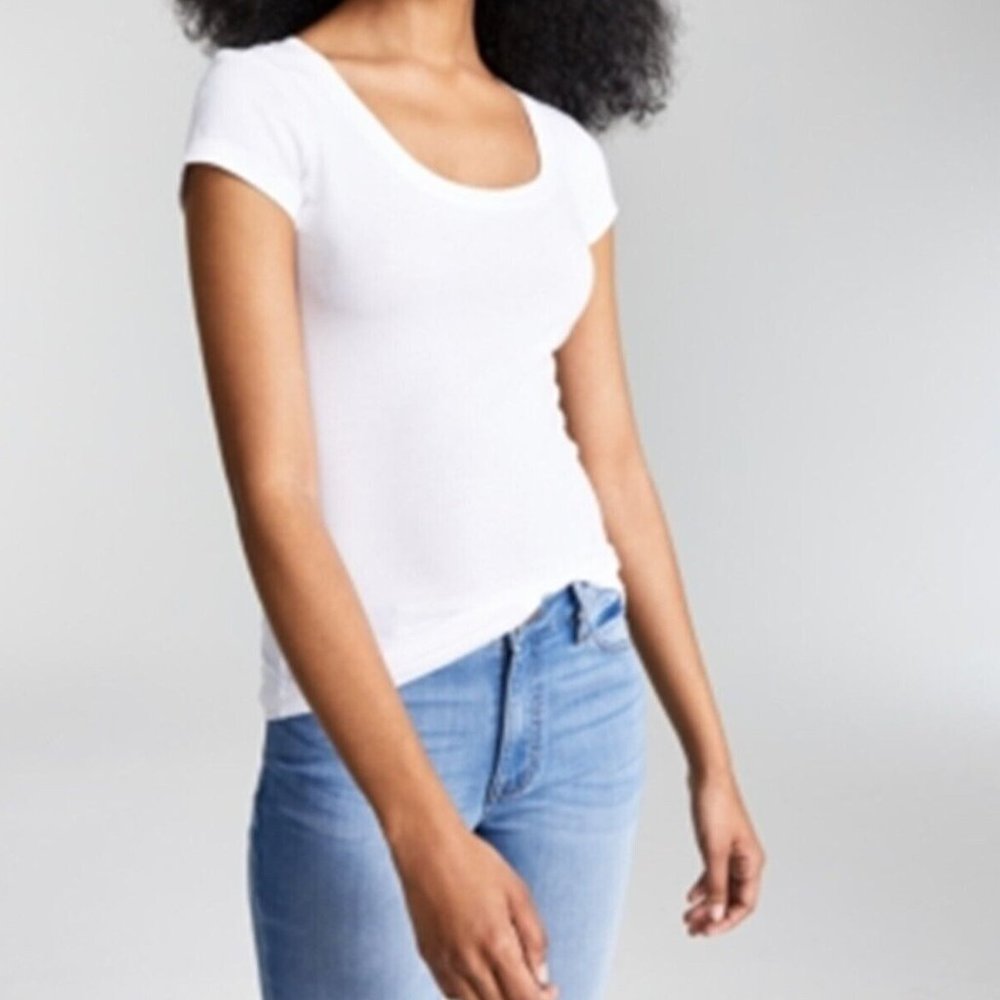 Aveto Juniors Scoop-Neck Cap-Sleeve Essential White Top Size Large NWT OO102AFA
